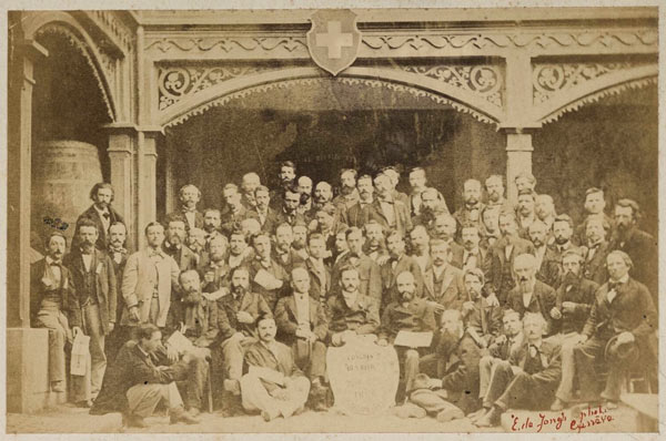 Photo des participants au Congres de l'Internationale &agrave; Geneve en 1866